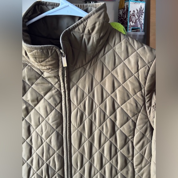 J Crew Factory quilted puffer jacket in olive green - Picture 3 of 5